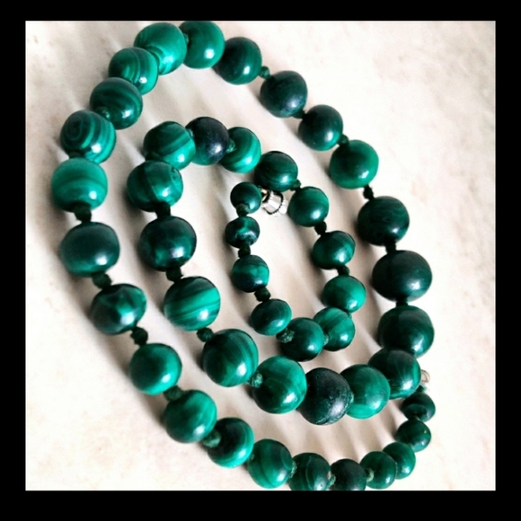 Vintage hand carved genuine graduated striped malachite beads necklace - Picture 16 of 16